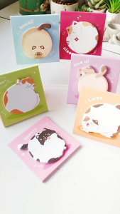 กระดาษโน้ตมีกาวในตัว กระดาษแปะโน้ต สติ๊กกี้โน้ตลายแมวน่ารัก ตั้งโต๊ะได้