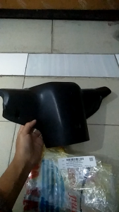 Batok Totok Belakang Rear Handle Cover SUPRA LAMA tromol cakram Merk Win
