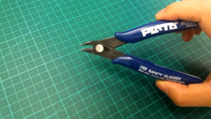 คีมตัดลวด คีมตัด คีมตัดสายไฟ คีมปากคีบด้านข้าง คีมโมเดล คีมเอนกประสงค์ สำหรับงาน ไฟฟ้า อิเล็กทรอนิกส์ คีมตัดขาอุปกรณ์ PLATO รุ่น 170