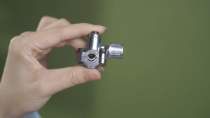 2PCS Bullet Piercing Valve Kit with Dust Cap Converts R12 to R134A Fit 7/16 Inch Low Side Port BPV-31 Piercing Tap Valve