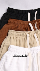 MPMG Embossed Pattern Short With 2 Pockets For Men And Women Menswear Human Tropical