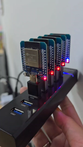 บอร์ด NerdMiner V2 Model Essence (Series E) "Set 4 pcs+Hub" แรงขุดรวม 260-280 KH/s