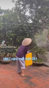 Máy xịt thuốc xách tay phun xa 10m Turbo TB1100