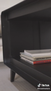 [จัดส่งพร้อมติดตั้งฟรี] KIOSK โต๊ะกลาง PUNTOพร้อมเคส 60ซม. รุ่น PTC-60