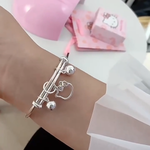 🔥🔥Roman Holiday Kitty Cat Bell Pendant Bangle Cute Niche Bangle Best Friend Birthday Gift