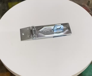 YẾM KHOÁ THÉP XI TRẮNG BẢN VUÔNG_70MM