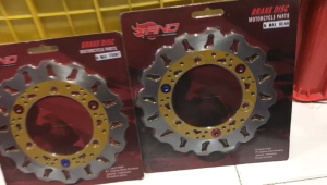 PIRINGAN DEPAN AEROX 155CC-LEXI-NMAX NEW-NMAX OLD CAKRAM DEPAN YAMAHA NMAX AEROX 155CC LEXI DISK FRONT STANDAR UKURAN ORIGINAL