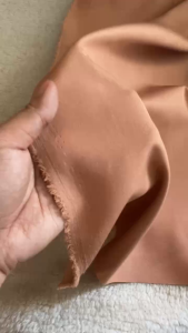 Vải May Đồ Công Sở Màu Gạch Hồng Vỏ Đỗ Khổ 1m55 - Mềm Mại Dày Dặn Không Giãn - Chân Váy Quần Tây