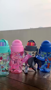 BOTOL MINUM SMIGGLE TEMPAT MINUM KARAKTER V. 2003 430 ML