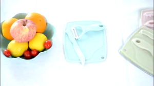 3 in 1 Stainless Steel Fruit Knife Peeler Chopping Board Set