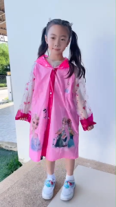 เสื้อกันฝนเด็ก ชุดกันฝนเด็กเล็ก-เด็กโตแบบใช้ซ้ำได้ ลายการ์ตูนน่ารักๆ สินค้าพร้อมส่ง