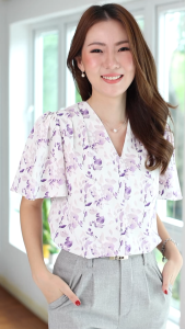 Narinari :  MT0629 Butterfly Sleeve Blouse