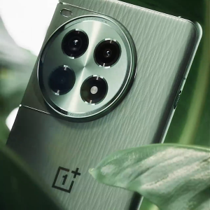 OnePlus Ace 3 Pro 5G Smart phone 6.78inch 3D AMOLED Snapdragon 8 Gen 3 50MP 6100mAh 100W SuperVOOC NFC IP65