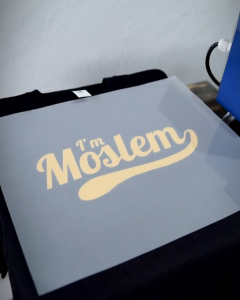 Desain Kaos Keren - Kaos Islami Im Moslem Bahan Combed 20s Tebal Lembut dan Nyaman Standar Kaos Distro