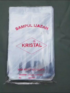 Kantong atau sampul ijazah Bening