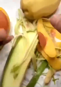 มีดปอกเปลือก ผักผลไม้ มีดซอยมะละกอ ทำจากสแตนเลสอย่างดีทั้งอัน รับประกันความคม แข็งแรง ซิ้อฝากเพื่อนใช้กันได้ทุกครอบครัว