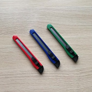 DAO RỌC GIẤY VĂN PHÒNG NHỎ GỌN SẮC BÉN NHIỀU MÀU SẮC DAO CẮT DECAL CẮT PHIM ĐA NĂNG GD204-DaoRG-Simple