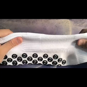 FARUILINE STORE ถุงเท้าผู้ชาย พร้อมส่ง ถุงเท้ากันลื่น ถุงเท้าฟุตบอล แบบหนา ซิลิโคน ด้านล่าง กันลื่น ถุงเท้ากีฬา