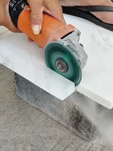 Dudukan Gerinda Tangan Stand Holder Circular Saw  Lengkap Dengan 1 Mata Gerinda