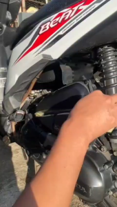 76 BLACK MAGIC PREMIUM: Cairan Penghitam Body Motor & Mobil 100% Berkualitas - COD