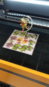 Gantungan Kunci Karakter LOGO Plants Vs Zombies Model 2 Keychain Bahan Akrilik