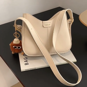 beautywomen พร้อมส่ง กระเป๋าสะพายข้าง หนังPU แถมฟรีพวงกุญแจ