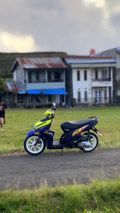 STRIPING STICKER LIS LES POLET yamaha Mio m3 125 mio125 2023 2024 Kuning Biru Fullset list stiker motor standar berkualitas termurah
