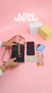 Dompet Hp Selempang Ajeng Phonecase termurah dan cantik Moonzaya