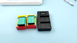 PALO Baterai Canon LP-E17 Battery charger LPE17 for EOS M3 M5 M6 77D 200D 250d 750D 760D 800D 8000D 9000d 77d Pemuatan baterai dengan 2 slot