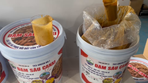 ĐAM SÂU CANXI Bổ Xung Đạm hữu Cơ Tăng Sức Đề Kháng Cho Cây Cảo Tạo Đất Thoái Hóa - Xô 10 Lít