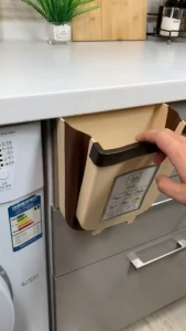 **HOT SELLING**2024 NEW 9L Double Hanging Trash Can Set Kitchen Bathroom Garbage Rack Organizer for Home Car Garden Office School Closet Door. Set Tong Sampah Gantung Berganda 9L Dapur Rak Sampah Bilik Mandi Penyusun untuk Rumah Kereta.折叠垃圾桶