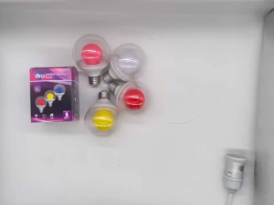 Bohlam Lampu Warna LED E27 Soket Sekrup 220V25W untuk Dekorasi Rumah