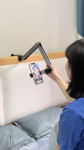 Giá Đỡ Ipad Kẹp Bàn P86 Cố Định Cao Cấp Xoay 360 độ