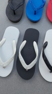 dép xỏ ngón hàng thái lan chất liệu cao su dẻo quay mềm mang êm chân size từ 37-43.