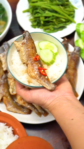 1kg Khô Cá Đù 3 Nắng Loại Lạt Có Thể Gửi Đi Nước Ngoài( Size 10-15con/kg)- ĐẶC SẢN MINH TRIẾT