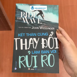 Sách - Kết Thân Cùng Thay Đổi Làm Bạn Với Rủi Ro-Vanlangbooks