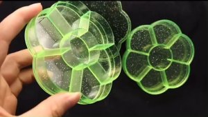 ตลับอะไหล่ดอกไม้ สามารถใส่ของชิ้นเล็กได้ 6 ช่อง พร้อมส่งในไทย