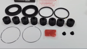 CALIPER KIT SAM KARET SEAL KIT REM CAKRAM DEPAN COROLLA DX CORONA DELICA 04479-14010