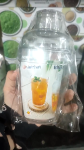 bình pha chếbình lắc pha chế nhựa Việt Nhậtcó vạch chia và nắp đậy