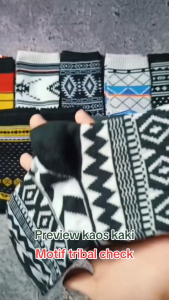 Kaos Kaki Oldschool Motif Tribal Skate Panjang Premium - Hosela Project