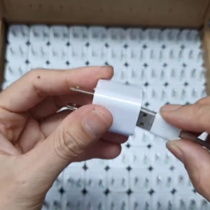 Củ Sạc 5W 5V-1A USB Chuẩn Dòng Dùng Cho Điện Thoại Và Tai nghe Bluetooth