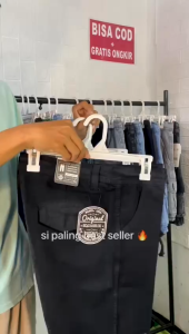 Celana Jeans Pendek Pria Standar Size 28-33 Di Atas Lutut
