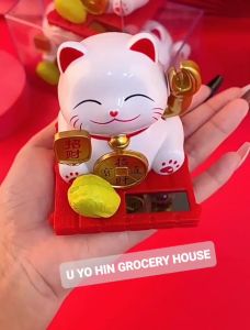 🌟🇲🇾New Arrival🌟H9cm Solar Swinging Lucky Cat home/car decoration 🌟高9cm太阳能生财猫车内装饰系列🌟