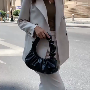 Cloud Pleated Bag Womens Solid Color Armpit Bag Fashion / Underarm Bags For Women - 2024 Hot Sale