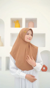 Kerudung Bergo Pinguin Jersey Ukuran S M L Hijab Instan Menutup Dada Jilbab Langsung Jumbo Pet Antem SNI