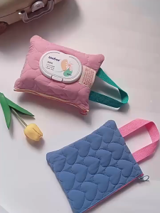 1Pcs Wipes Holder Case Color Portable Wet Wipes Hanging Bag Baby Stroller Accessories For Wipes