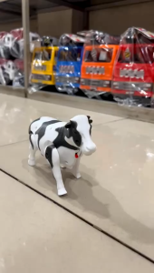 Mainan Sapi Kerbau Bisa Jalan Ada Lampu dan Suara - Robot Hewan Baterai Anak Laki Perempuan