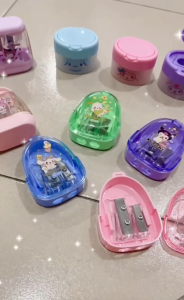 Readystock Sanrio Sharpener Kuromi Cinnamoroll Melody Pompurin Kitty Pochacco Cartoon 2 holes sharpener
