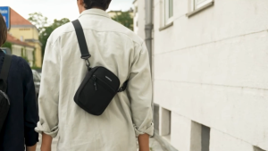 WATERFLY Cross Body Bag Shoulder Bag Small Messenger Bag Casual Crossbody Chest Sling Bag for Working Travel Daily