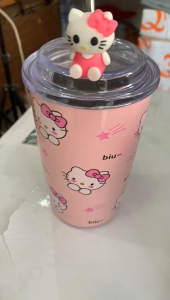 Tumbler Stainless Steel Kopi Cup Tahan Dingin dan Panas Kapasitas 480 ml Motif Sanrio Kuromi